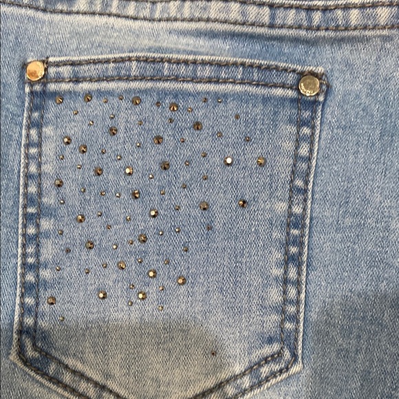 Blue Skinny Jeans with Subtle Fading - Picture 7 of 10